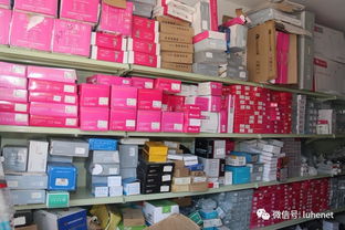 我會秘書處一行到峰易五金交電批發走訪交流